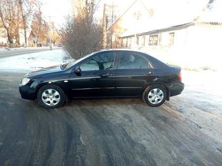 KIA Cerato 2005  випуску Хмельницький з двигуном 1.6 л газ седан механіка за 4800 долл. 