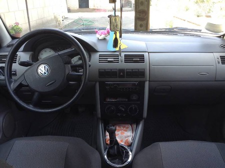 Volkswagen Pointer 2006  випуску Вінниця з двигуном 1.8 л газ седан механіка за 4800 долл. 