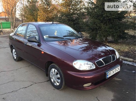 Daewoo Lanos 2011  випуску Хмельницький з двигуном 1.5 л газ седан механіка за 4600 долл. 