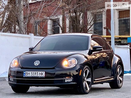 Volkswagen Beetle 2013  випуску Одеса з двигуном 2 л бензин купе автомат за 11500 долл. 
