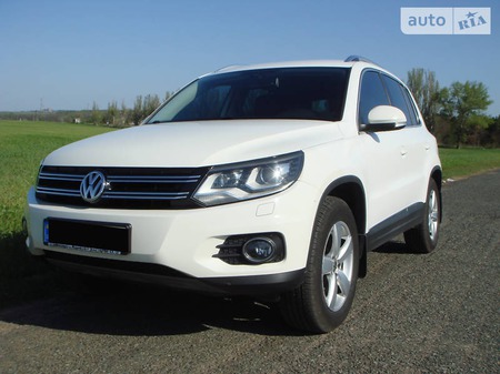 Volkswagen Tiguan 2012  випуску Дніпро з двигуном 2 л дизель позашляховик автомат за 21900 долл. 