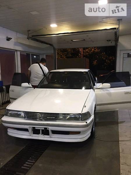 Toyota Mark II 1988  випуску Одеса з двигуном 2 л газ седан автомат за 2500 долл. 
