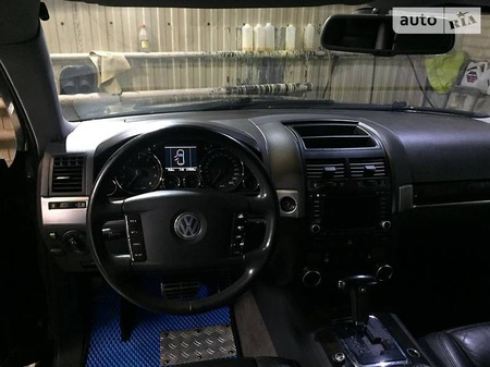 Volkswagen Touareg 2004  випуску Київ з двигуном 0 л газ позашляховик автомат за 3900 долл. 