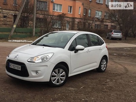 Citroen C3 2011  випуску Житомир з двигуном 1.4 л бензин хэтчбек механіка за 6450 долл. 