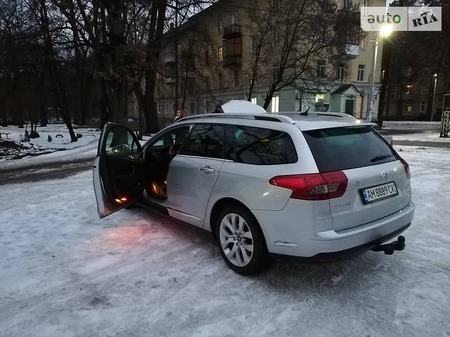 Citroen C5 2012  випуску Житомир з двигуном 0 л дизель універсал автомат за 11800 долл. 