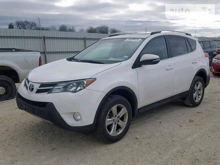 Toyota RAV 4 2014  випуску Запоріжжя з двигуном 2.5 л бензин позашляховик автомат за 15956 долл. 