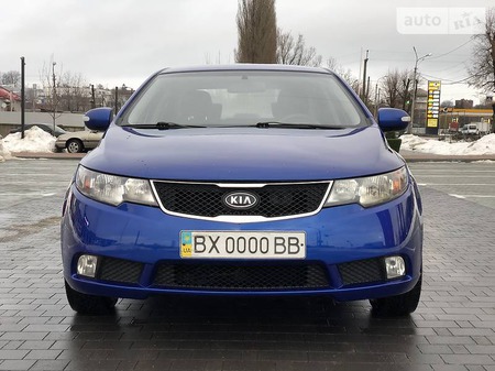 KIA Cerato 2010  випуску Хмельницький з двигуном 1.6 л бензин седан механіка за 7500 долл. 