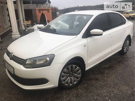 Volkswagen Polo 2013  випуску Полтава з двигуном 1.6 л газ купе автомат за 9800 долл. 