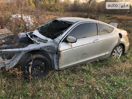 Honda Accord 2009  випуску Суми з двигуном 3.5 л бензин купе автомат за 4200 долл. 