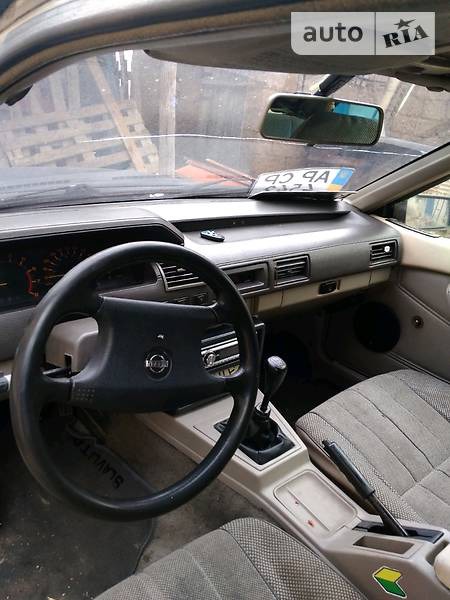 Nissan 200 SX 1986  випуску Запоріжжя з двигуном 2 л бензин седан механіка за 1700 долл. 