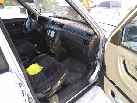 Honda CR-V 2001  випуску Суми з двигуном 0 л бензин позашляховик механіка за 6300 долл. 