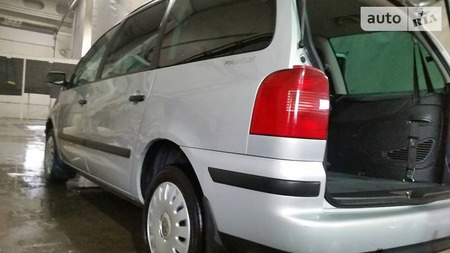 Volkswagen Sharan 2002  випуску Львів з двигуном 0 л дизель мінівен механіка за 6500 долл. 