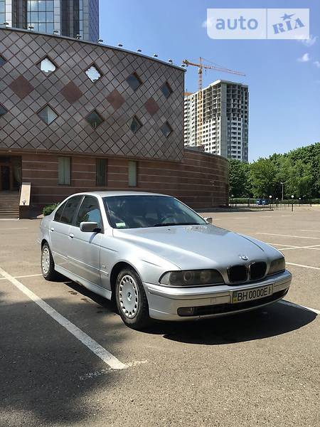 BMW 520 1999  випуску Одеса з двигуном 2 л бензин седан автомат за 5999 долл. 