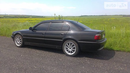 BMW 740 1994  випуску Дніпро з двигуном 4 л бензин седан автомат за 5200 долл. 