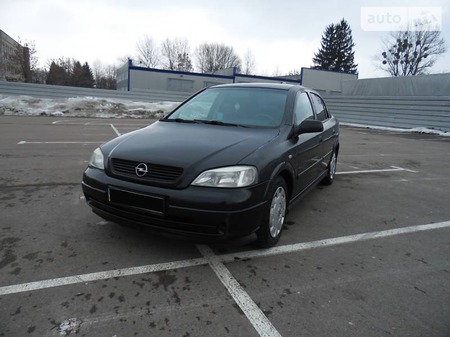 Opel Astra 2006  випуску Рівне з двигуном 0 л газ седан механіка за 4250 долл. 