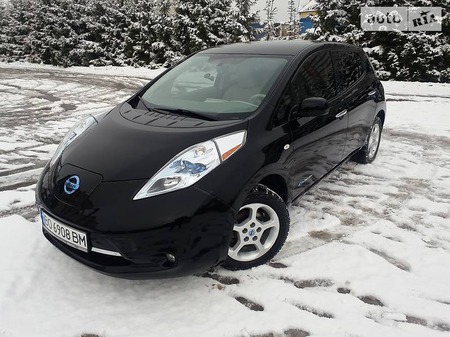 Nissan Leaf 2012  випуску Тернопіль з двигуном 0 л електро хэтчбек автомат за 9800 долл. 