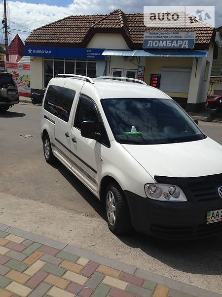 Volkswagen Caddy 2008  випуску Київ з двигуном 1.9 л дизель універсал автомат за 7800 долл. 