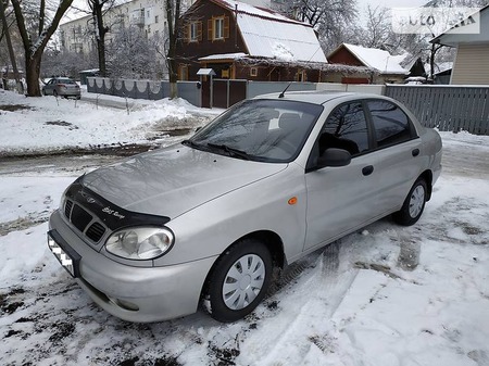 Daewoo Lanos 2005  випуску Чернігів з двигуном 1.5 л газ седан механіка за 3650 долл. 