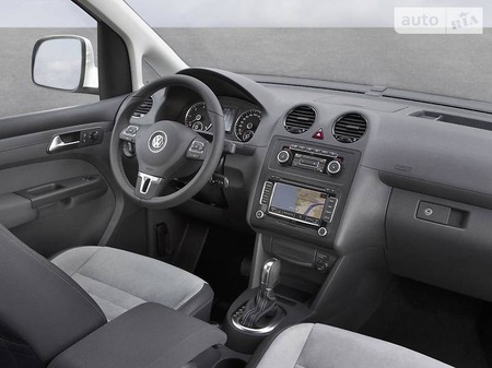 Volkswagen Caddy 2013  випуску Одеса з двигуном 1.6 л дизель універсал автомат за 14500 долл. 