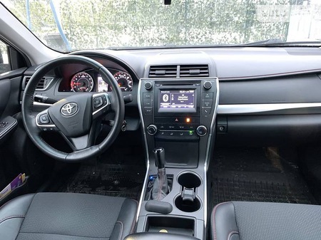 Toyota Camry 2017  выпуска Киев с двигателем 0 л газ седан автомат за 16200 долл. 