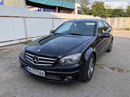 Mercedes-Benz CLC клас 2009  випуску Хмельницький з двигуном 2.2 л дизель купе автомат за 9700 долл. 