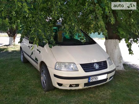 Volkswagen Sharan 2002  випуску Київ з двигуном 1.9 л дизель мінівен автомат за 2900 долл. 