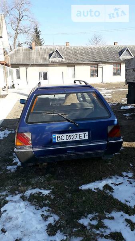 Mitsubishi Lancer 1989  випуску Львів з двигуном 1.5 л бензин універсал механіка за 1100 долл. 