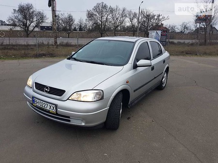 Opel Astra 1998  випуску Одеса з двигуном 0 л бензин хэтчбек механіка за 5700 долл. 