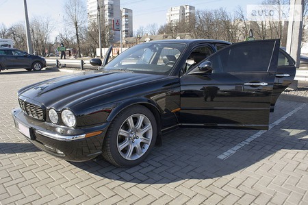 Jaguar S-Type 2000  випуску Черкаси з двигуном 0 л бензин седан автомат за 45444 долл. 