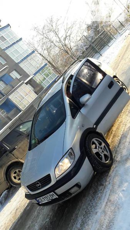 Opel Zafira Tourer 2003  випуску Чернівці з двигуном 0 л бензин мінівен механіка за 5400 долл. 
