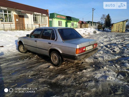BMW 318 1985  випуску Чернігів з двигуном 0 л  седан механіка за 1750 долл. 