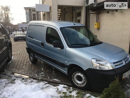 Citroen Berlingo 2003  випуску Запоріжжя з двигуном 0 л бензин мінівен механіка за 3400 долл. 