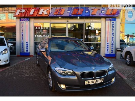 BMW 520 2012  випуску Київ з двигуном 2 л дизель седан автомат за 23900 євро 