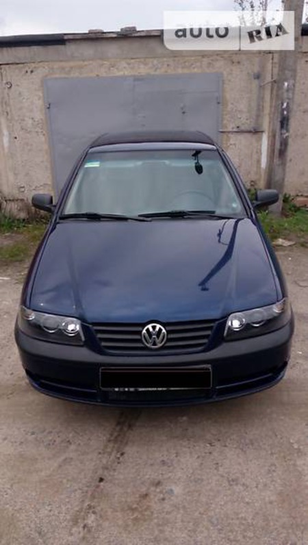 Volkswagen Pointer 2006  випуску Рівне з двигуном 1.8 л газ хэтчбек механіка за 6000 долл. 