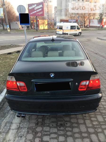 BMW 330 2001  випуску Львів з двигуном 0 л бензин седан механіка за 3500 долл. 