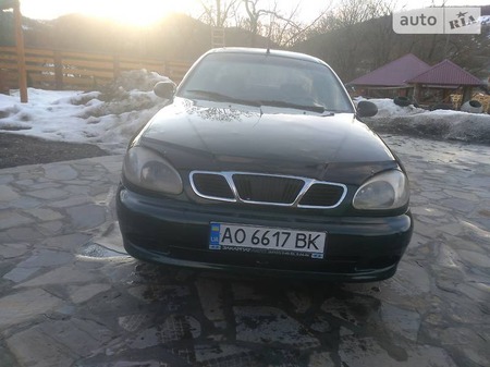 Daewoo Lanos 2005  випуску Ужгород з двигуном 1.5 л газ седан механіка за 2750 долл. 