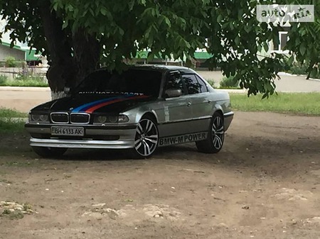 BMW 730 1994  випуску Миколаїв з двигуном 0 л бензин седан автомат за 9000 долл. 
