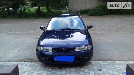 Mitsubishi Carisma 1998  випуску Івано-Франківськ з двигуном 1 л бензин седан механіка за 1000 долл. 