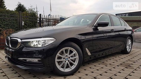 BMW 520 2017  випуску Київ з двигуном 2 л дизель седан автомат за 43000 євро 