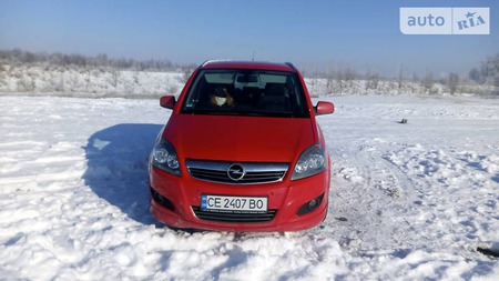 Opel Zafira Tourer 2011  випуску Чернівці з двигуном 1.7 л дизель мінівен механіка за 9700 долл. 