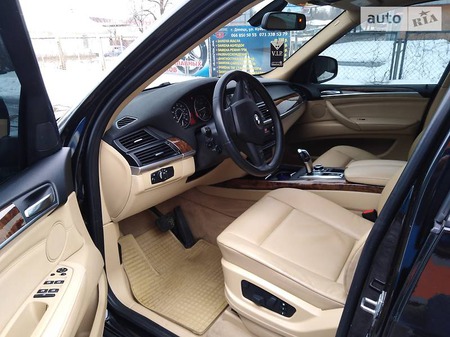 BMW X5 2012  випуску Донецьк з двигуном 0 л дизель позашляховик автомат за 21500 долл. 