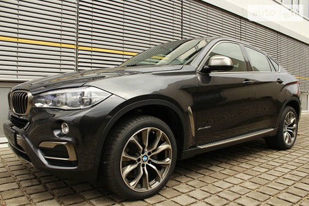 BMW X6 2017  випуску Київ з двигуном 3 л дизель  автомат за 68700 долл. 