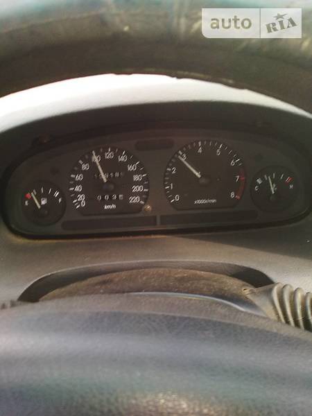 Daewoo Nubira 1998  випуску Запоріжжя з двигуном 0 л бензин седан механіка за 2400 долл. 