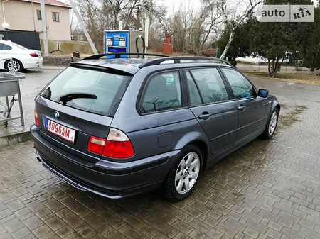 BMW 318 2003  випуску Херсон з двигуном 1.8 л бензин універсал механіка за 6000 долл. 