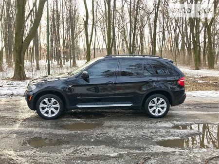 BMW X5 2007  випуску Чернівці з двигуном 4.8 л газ позашляховик автомат за 15650 долл. 