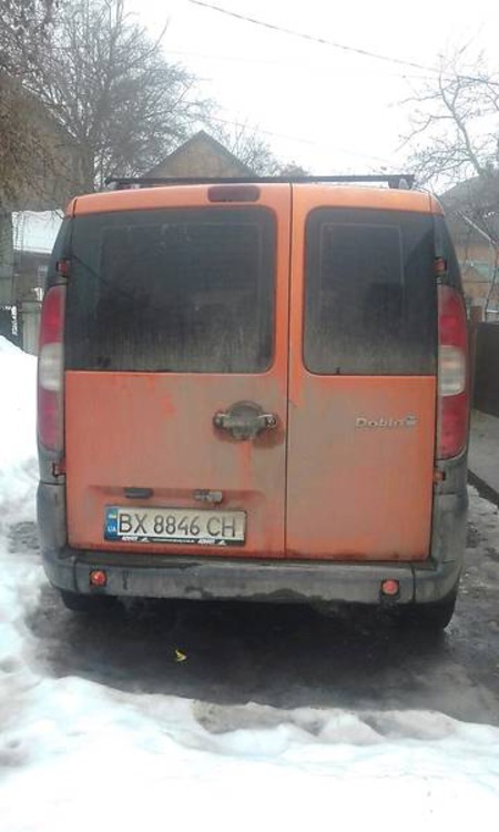 Fiat Doblo 2006  випуску Вінниця з двигуном 1.4 л газ седан механіка за 4800 долл. 