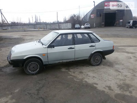 Lada 21099 2000  випуску Хмельницький з двигуном 1.5 л газ седан механіка за 1800 долл. 