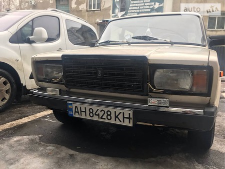 Lada 2107 1990  випуску Харків з двигуном 1.3 л газ седан механіка за 1900 долл. 