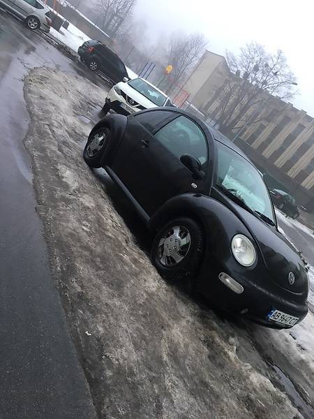 Volkswagen Beetle 2001  випуску Київ з двигуном 0 л газ купе автомат за 6200 долл. 