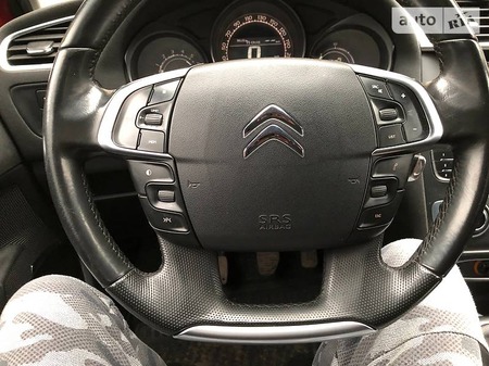 Citroen C4 2011  випуску Одеса з двигуном 0 л дизель хэтчбек механіка за 10200 долл. 